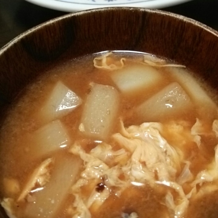 ちょっと辛味のある大根をまろやかにする味噌汁